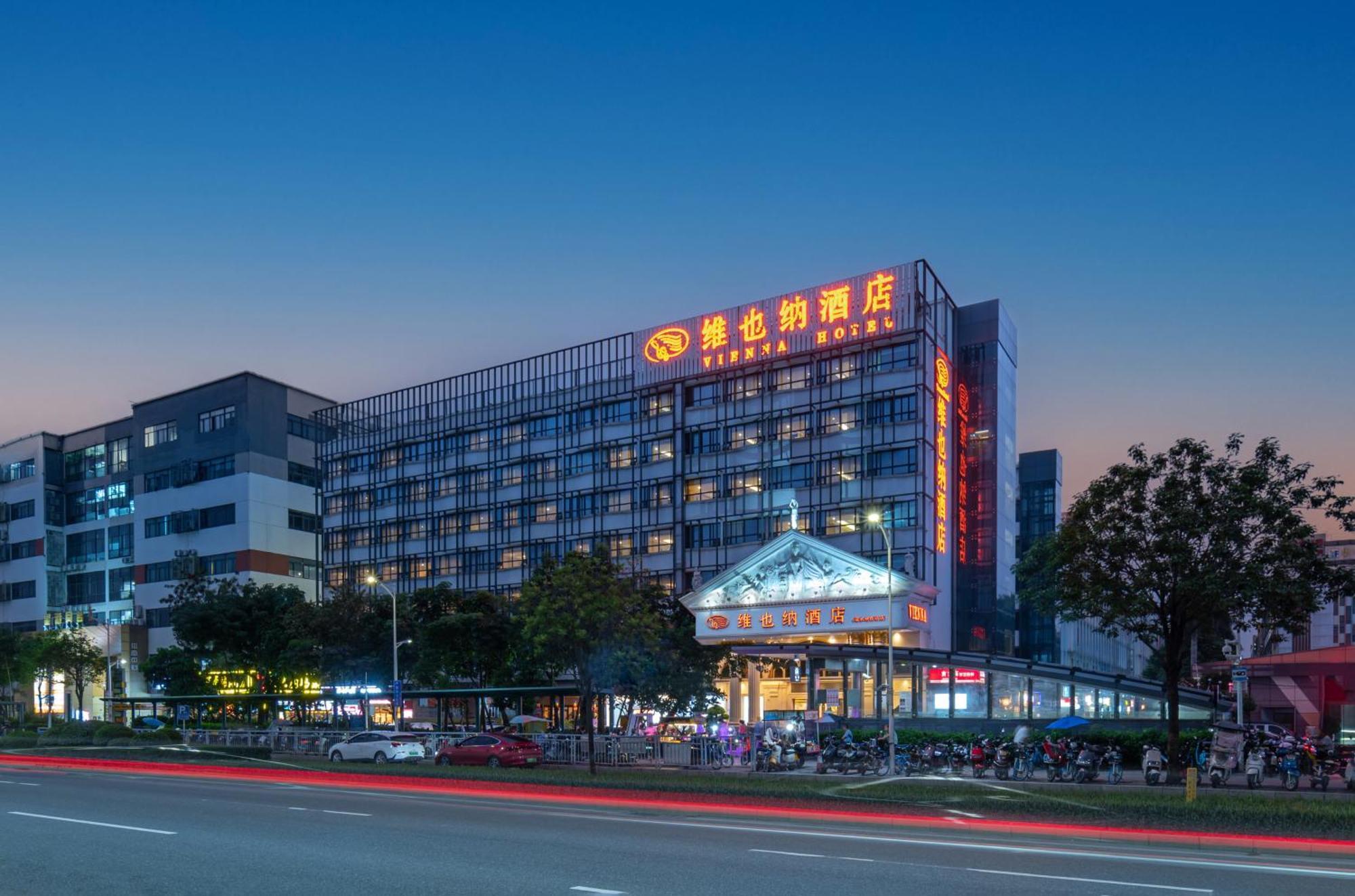 Vienna Hotel Shenzhen Fuyong Subway Station Εξωτερικό φωτογραφία